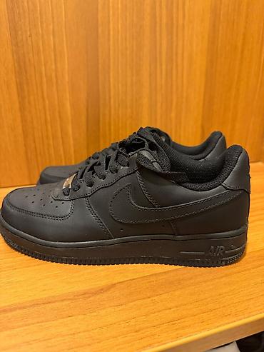 nike krasovkalari: Nike, Ölçü: 38, rəng - Qara, Yeni — 1