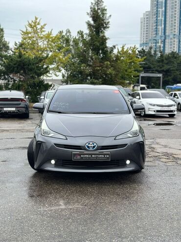 Toyota: Toyota Prius: 2019 г., Гибрид, Хэтчбэк