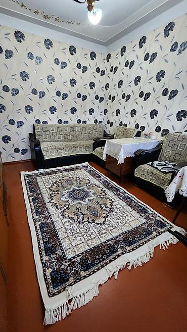 Köhnə tikili: Bakı, Qaraçuxur qəs., 5 otaqlı, Köhnə tikili, 110 kv. m — 3