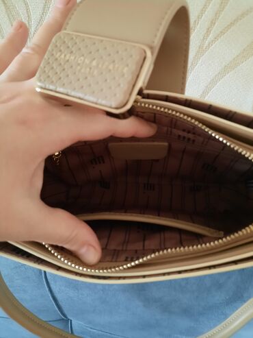 Çantalar: Çiyin çantası, Yeni — 4