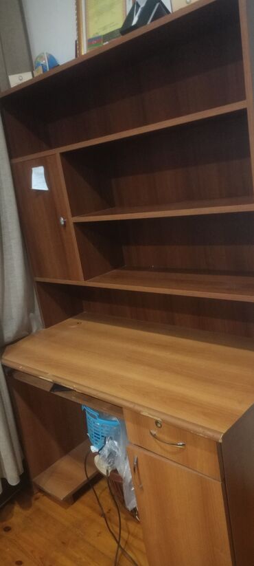 скамейки на заказ бишкек: Düz masa, Polkalı, Siyirməli, Teksturalı laminat