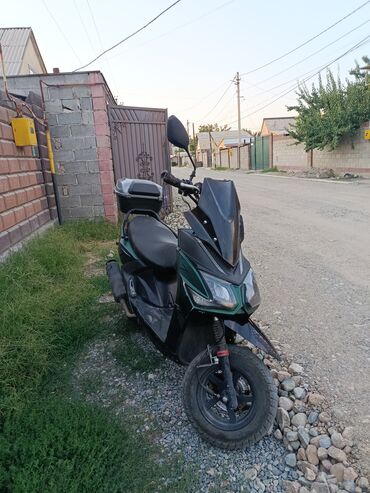 очень нужны: Скутер 150 куб. см, Бензин