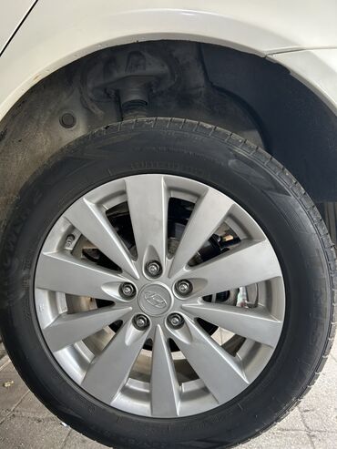Təkərlər: İşlənmiş Disk təkər Hyundai 225 / 55 / R 17, 5 Boltlu