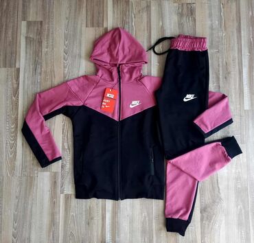 Kompleti: Nike, Komplet: Duks, Pantalone — 16