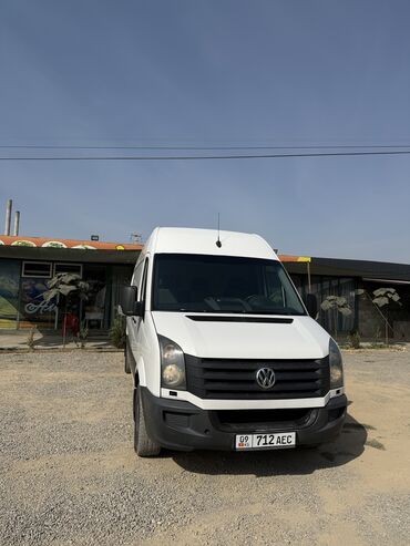 купить маленькую машину для женщины: Volkswagen Crafter: 2014 г., 2 л, Механика, Дизель