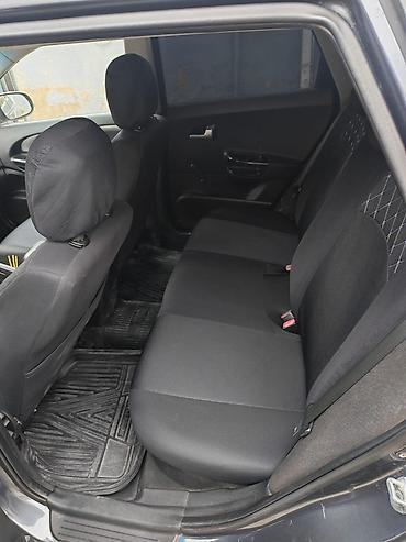 Kia: Kia Ceed: 1.4 l | 2010 il Universal — 4