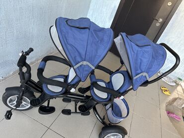 детскую коляску bravo: Коляска, цвет - Голубой, Новый