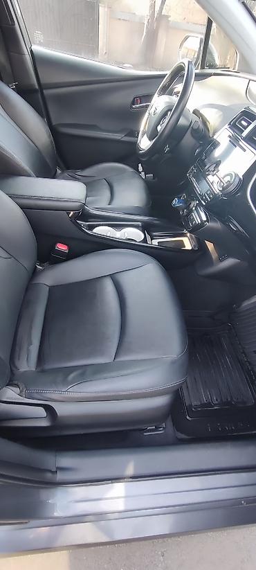 prius 30: Toyota Prius: 2016 г., 1.8 л, Гибрид, Лифтбек — 10