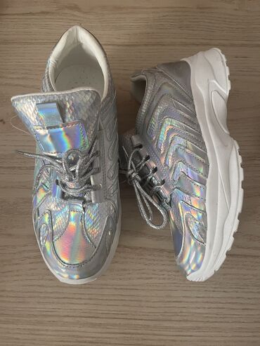 off white patike cena: 39, color - Silver