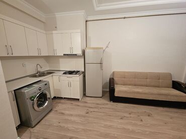 Otaqların satışı: 1 otaqlı mənzil – sanitar qovşağı və balkonlu - Hamam/tualet: duşa — 8