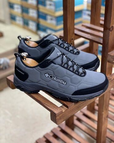 new balance бишкек in Кыргызстан | СПОРТТУК БУТ КИЙИМ: Мужские термо кроссовки . Размеры от 39 до 44.Мы находимся на Калыка