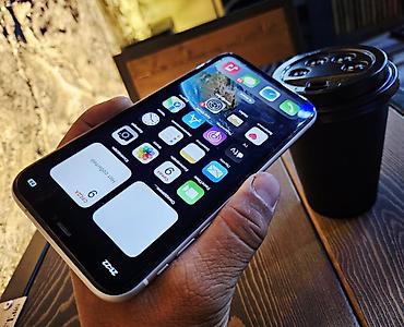 Apple iPhone: IPhone 11, Б/у, 128 ГБ, Белый, Защитное стекло, 69 % — 18