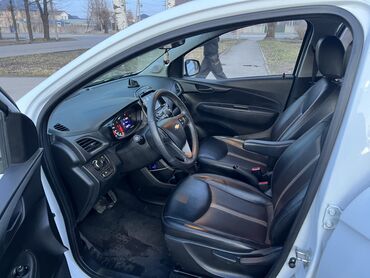 Chevrolet: Chevrolet Spark: 2021 г., 1 л, Автомат, Бензин, Хэтчбэк — 9
