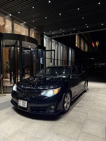 Toyota Camry: 2012 г., 2.5 л, Автомат, Бензин, Седан