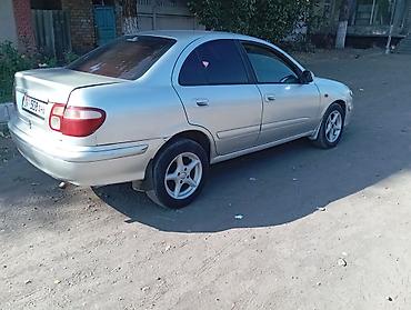 желмайан бензин: Nissan Almera: 2001 г., 1.8 л, Кол менен иштөөчү, Бензин, Седан — 3