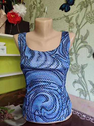 Блузки: Размер S . ЦЕНЫ ОТ 100-150-200с. 1 блестящая 1000с — 16