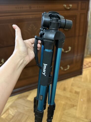 Другие аксессуары для фото/видео: Продаю ШТАТИВ прочный и практичный на железной ножках Штатив Jmary с — 24