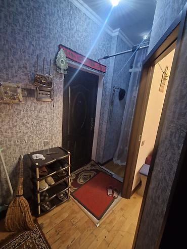 bir otaql: 1 otaqlı mənzil ikiye duzelme .11 mertebenin 10 cu mertebesi. mekteb — 10