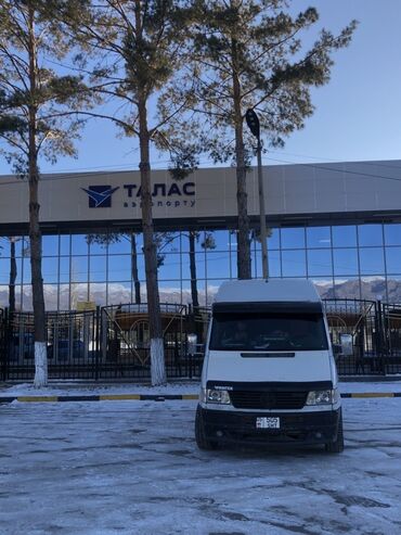 Легкий грузовой транспорт: Легкий грузовик, Mercedes-Benz, Стандарт, До 1 т, Б/у