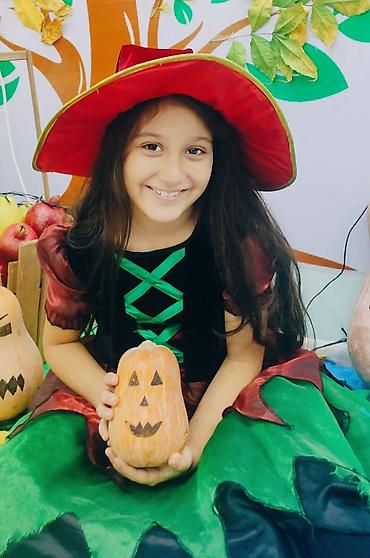 halloween geyimləri: Halloween, milli, ziyafət, karnaval və hərbi geyimlərin kirayəsi və — 2