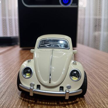 Autići: Nov metalni model automobila VW Buba. Mogu da mu se otvaraju vrata i na lalafo.rs — 3 Autići: Nov metalni model automobila VW Buba. Mogu da mu se otvaraju vrata i — 3