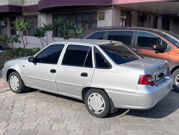купить нива ск 5: Daewoo Nexia: 2011 г., 1.6 л, Механика, Бензин, Седан