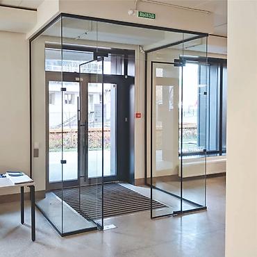 Стеклянные двери на заказ: Стеклянная дверь на заказ, Межкомнатная, Для частного дома, Одностворчатая, Распашная, Бесплатный замер, Бесплатная доставка, Бесплатная установка — 10