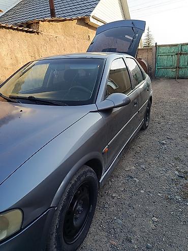 toyota sequi: Opel Vectra: 2002 г., 1.8 л, Автомат, Бензин, Лифтбек — 4