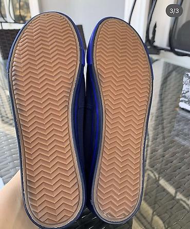 Ayaqqabılar: Kişi slip-on ayaqqabıları. - — 2