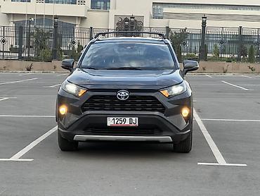 бампер раф4: Toyota RAV4: 2019 г., 2.5 л, Гибрид, Кроссовер — 2