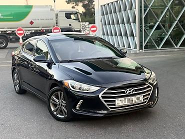 audi a8: Hyundai Elantra: 2 l | 2017 il Sedan — 4