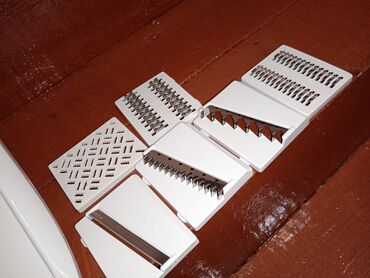 Digər mətbəx aksesuarları: Mətbəx üçün çoxfunksiyalı tərəvəz doğrayıcı dəst . Rusiyanin