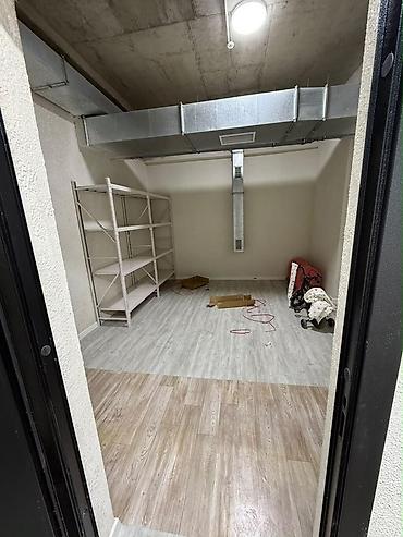 цокольный помещения: 17 м², С высокими потолками, В жилом комплексе — 1