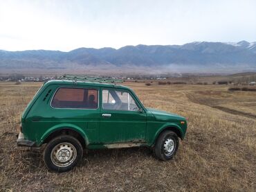 niva 4x4: ВАЗ (ЛАДА) 4x4 Нива: 1988 г., 0.6 л, Механика, Бензин, Седан