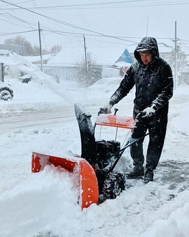 Снегоочистители: ❄️ Снегоуборочная машина 🗣️от компании Техномаш! ⠀ Устали от — 10