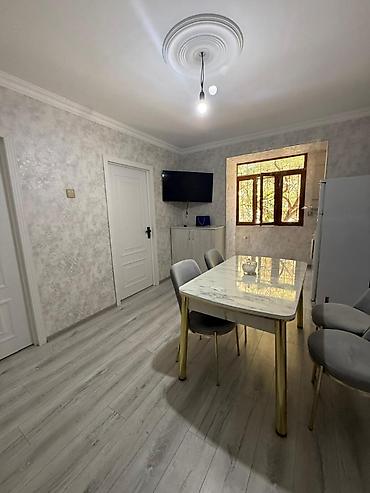 ev: Bileceri qes 297 nomreli mektebin yax 5 mertebeli binanin 1 ci — 5