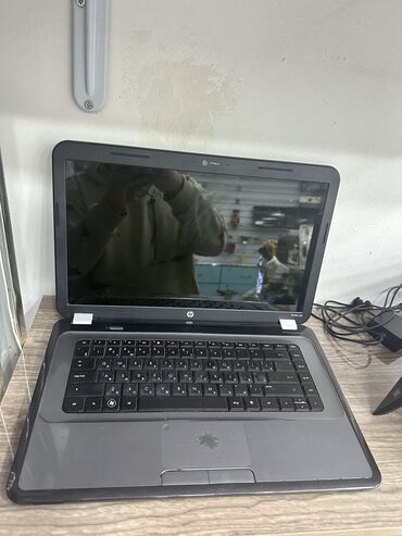 notebook 500gb: İşlənmiş HP Pavilion, 15.6 ", AMD A4, 512 GB, Rayonlara çatdırılma, Pulsuz çatdırılma, Ünvandan götürmə