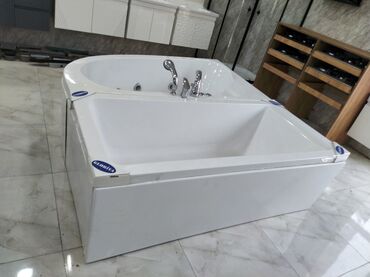 душ кабина баку цены: Ağ rəngli, düzbucaqlı formalı vanna otağı üçün vanna. Vanna otağına
