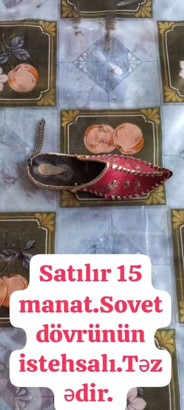 Oyuncaqlar: Satılır 25 manat.Sovet dövrünün istehsalı.Təzədir — 12