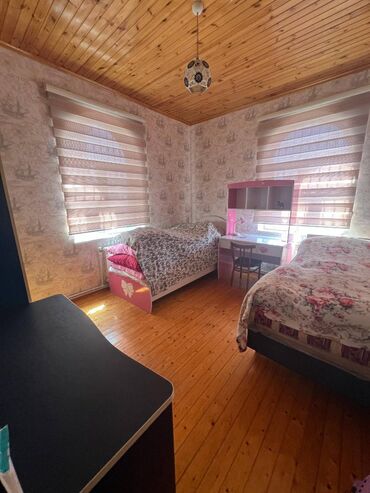 Həyət evləri və villaların satışı: Qaraçuxur qəs. 7 otaqlı, 145 kv. m, Yeni təmirli -da lalafo.az — 16 Həyət evləri və villaların satışı: Qaraçuxur qəs. 7 otaqlı, 145 kv. m, Yeni təmirli — 16