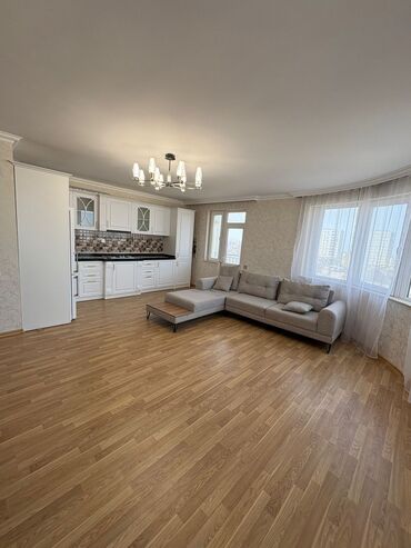 Uzunmüddətli kirayə mənzillər: Evde 2 qiz yasayir. 2 qiz axtarilir. Telebe ve yaxud isleyen xanimda — 5