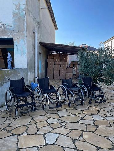 Elil arabasi qatlanir heç bir problemi yoxdur İşlek veziyyetdedir