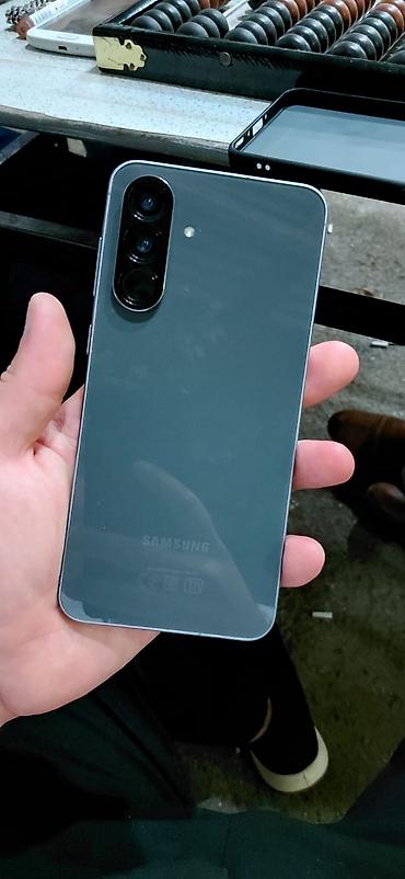 samsung s24 irşad: Samsung Galaxy S22, rəng - Boz — 2