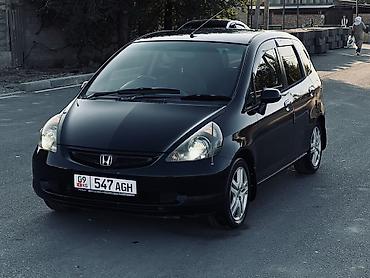 Honda Fit: 2003 г., 1.3 л, Автомат, Бензин, Хэтчбэк at lalafo.kg Honda Fit: 2003 г., 1.3 л, Автомат, Бензин, Хэтчбэк