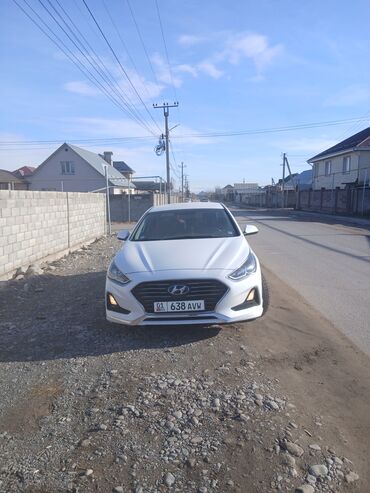 Hyundai: Hyundai Sonata: 2018 г., 2 л, Автомат, Газ, Седан — 2