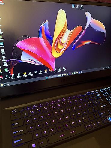 mikrofon mini: İşlənmiş MSI, 17.3 ", Intel Core i7, 1 TB, Ünvandan götürmə, Pulsuz çatdırılma — 4