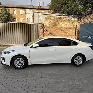 byd e3: Kia K3: 2020 г., 1.6 л, Вариатор, Бензин, Седан — 4