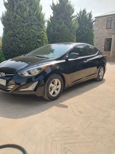 Hyundai: Hyundai Elantra: 1.8 l | 2015 il Sedan — 3