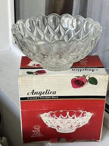 Наборы посуды: Различная посуда, б/у и новая. Есть комплектами и вразнобой. Может — 16