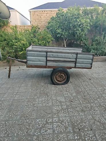 traktor farası: Kənd təsərrüfatı və yük daşınması üçün yararlı lafet (qoşqu) — 1